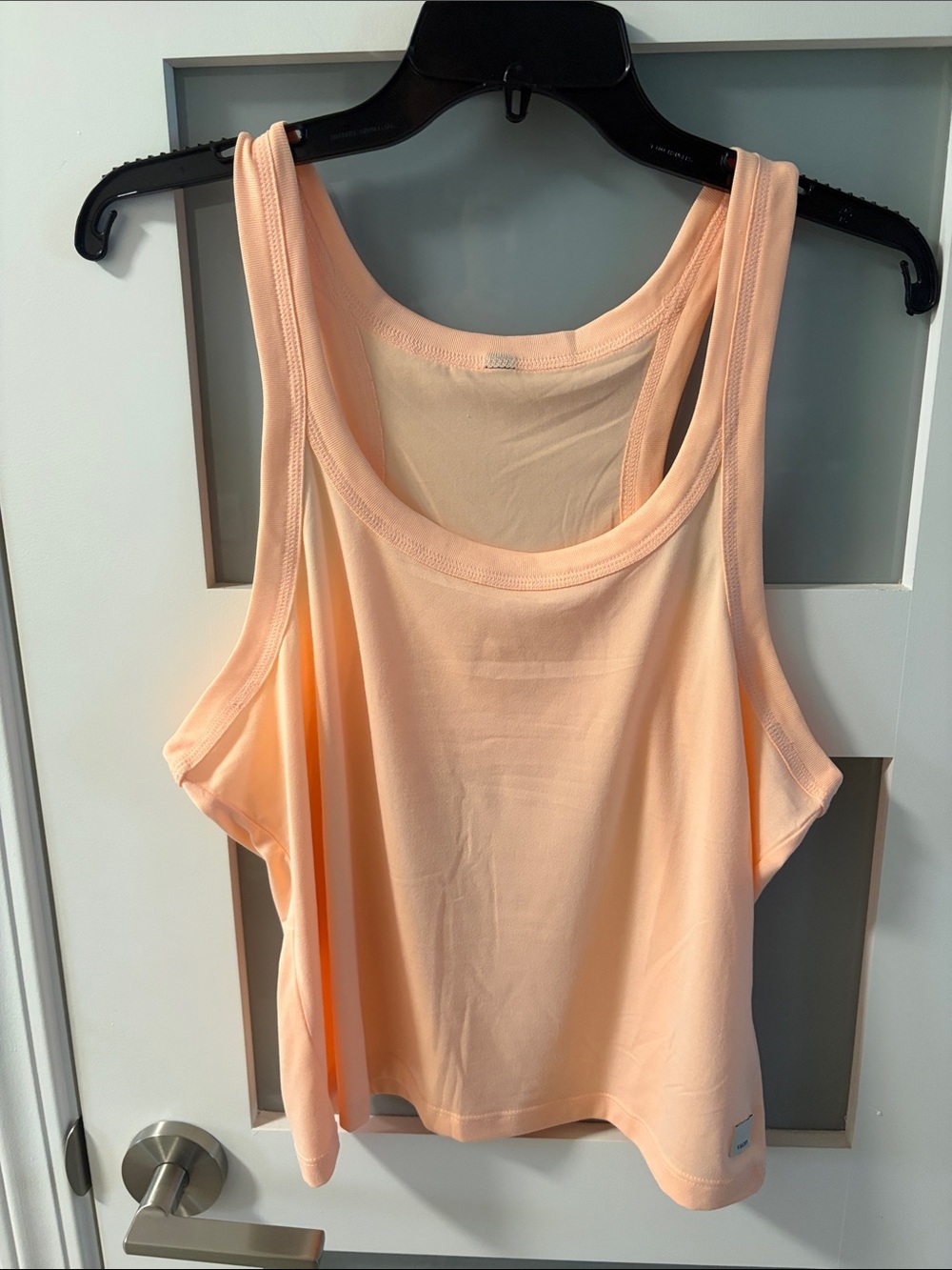 Vuori Peach Scoop Neck Tank Top